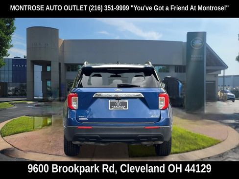 Used 2022 Ford Explorer XLT AWD/4WD image 6