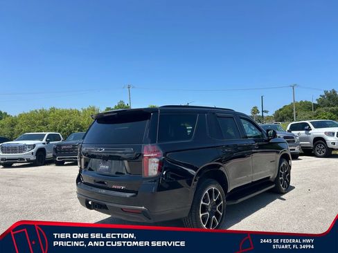 Used 2021 Chevrolet Tahoe RST w/ Luxury Package AWD/4WD image 7