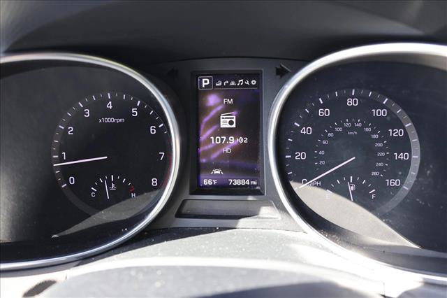 Used 2017 Hyundai Santa Fe Limited AWD/4WD image 13