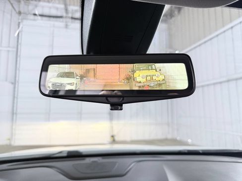 Used 2020 Chevrolet Traverse RS FWD image 43