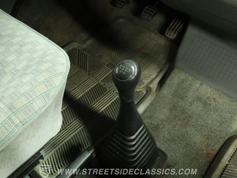 Used 1992 Volkswagen Eurovan Camper FWD image 35