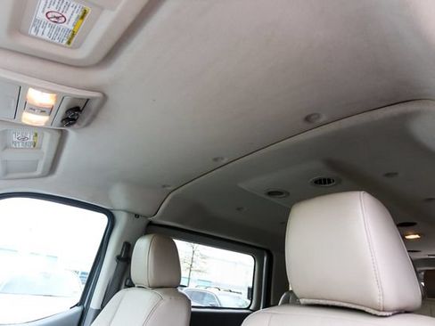 Used 2016 Nissan NV 3500 SL RWD image 41