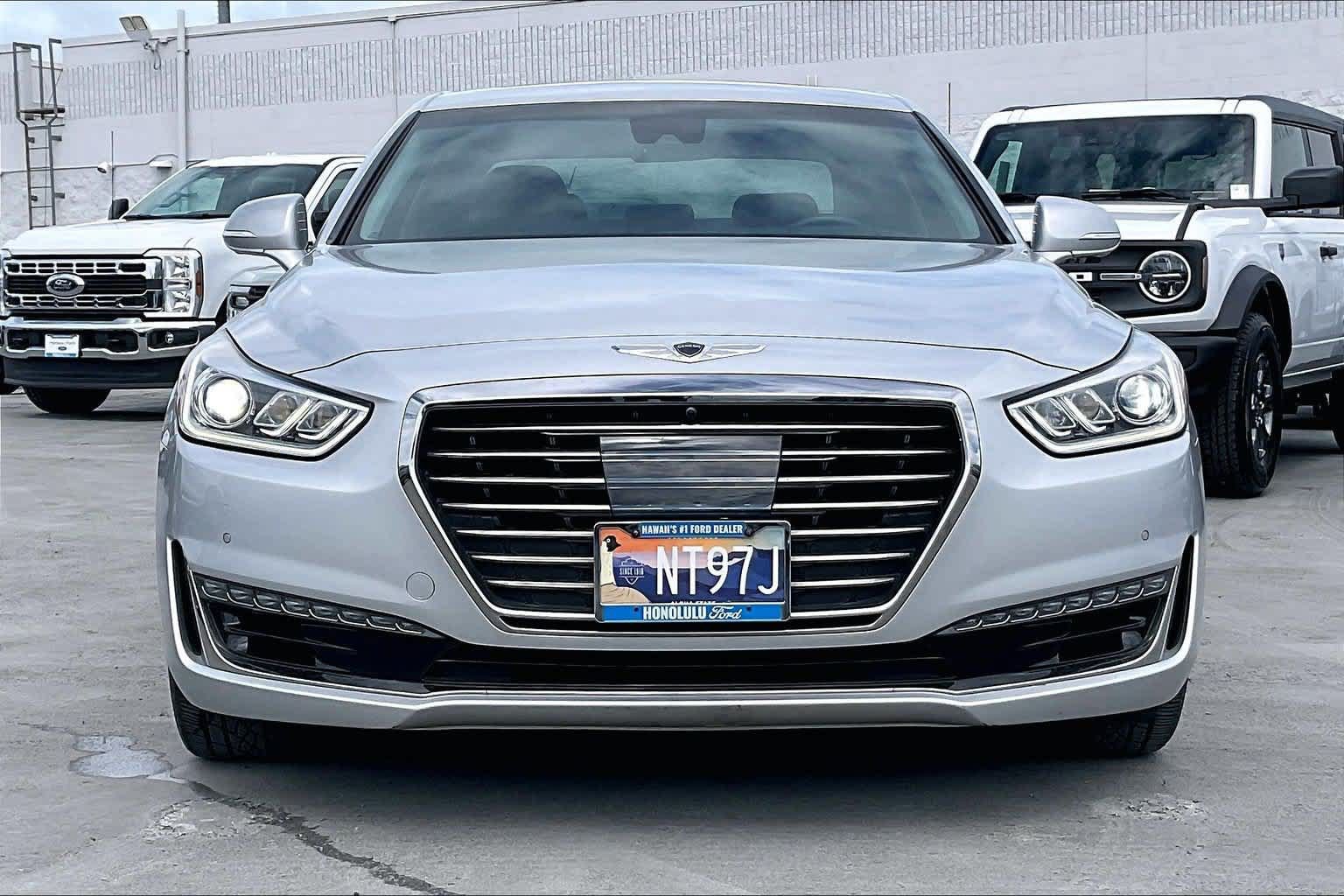 Used 2019 Genesis G90 5.0 Ultimate RWD image 6