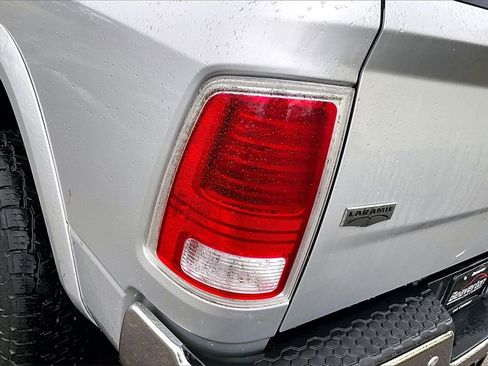 Used 2016 RAM 2500 Laramie w/ Convenience Group image 28