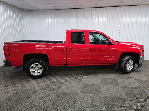 Used 2017 Chevrolet Silverado 1500 LT w/ All Star Edition AWD/4WD image 2