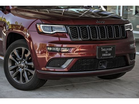 Used 2018 Jeep Grand Cherokee High Altitude AWD/4WD image 2