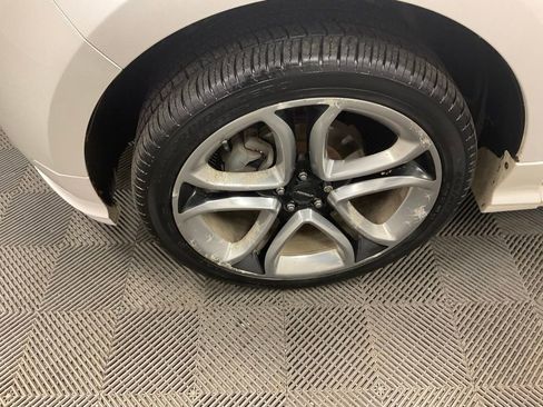 Used 2013 Ford Edge Sport w/ Driver Entry Pkg image 9