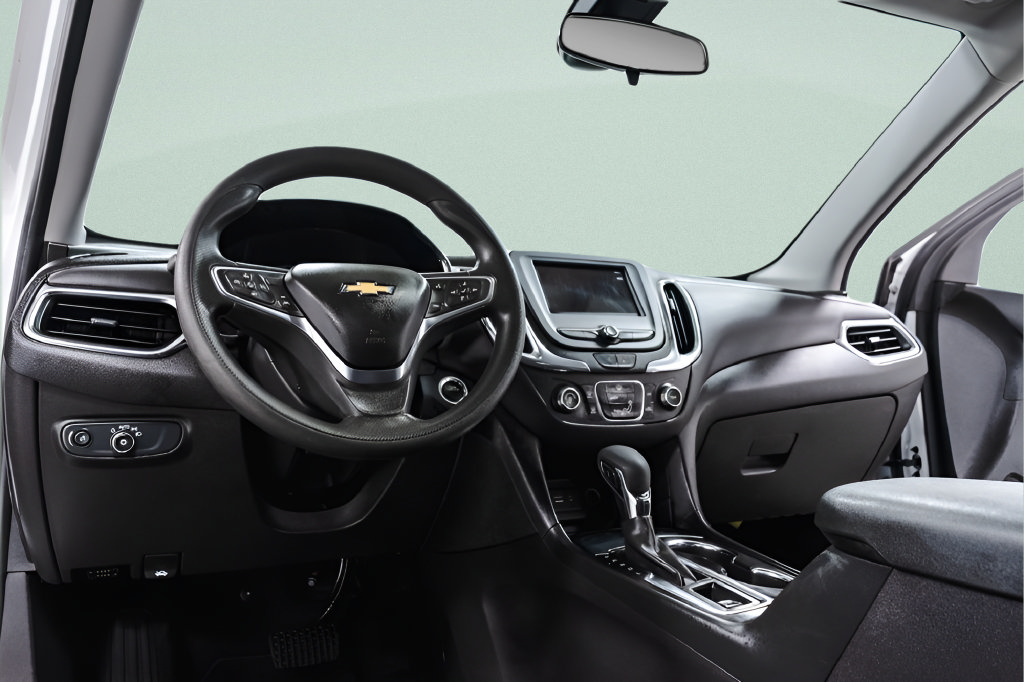 Used 2024 Chevrolet Equinox LT FWD image 27