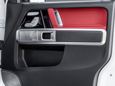 Used 2023 Mercedes-Benz G 550 w/ Exclusive Interior Package image 44