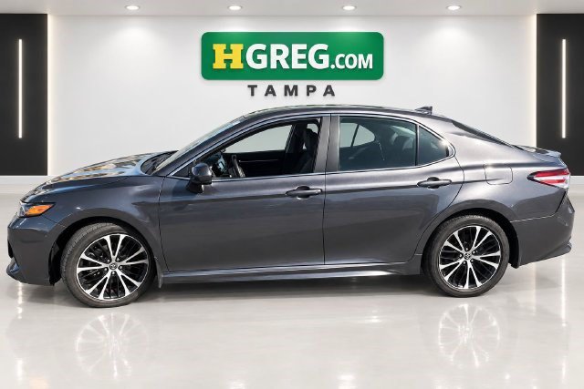 Used 2020 Toyota Camry SE FWD image 8