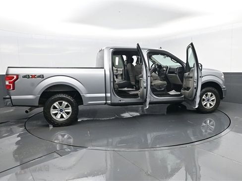 Used 2020 Ford F150 XLT w/ Trailer Tow Package image 27