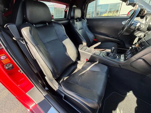 Used 2004 Nissan 350Z Touring RWD image 12