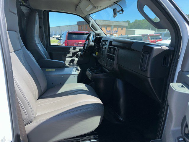 Used 2024 GMC Savana 2500 w/ Driver Convenience Package RWD image 31