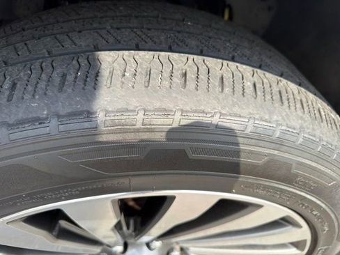 Used 2019 Lincoln Navigator L Reserve image 32