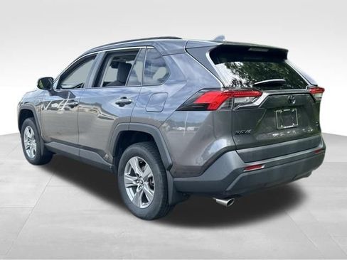 Certified 2022 Toyota RAV4 XLE w/ Convenience Package AWD/4WD image 3