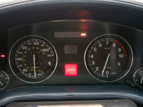Used 1999 Ferrari 550 Maranello Coupe RWD image 24