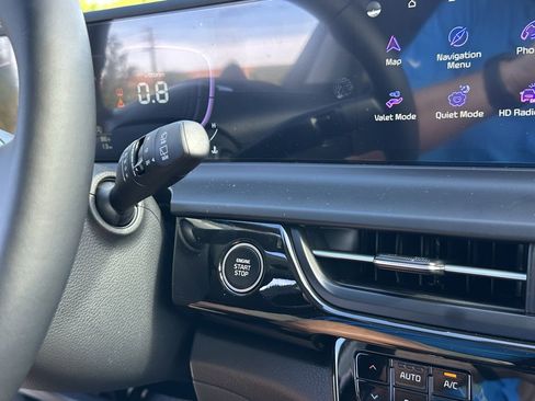 New 2026 Kia Seltos S FWD image 23