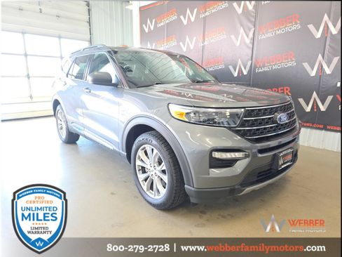 Used 2024 Ford Explorer XLT w/ Equipment Group 202A AWD/4WD image 1