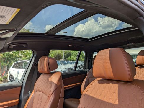 New 2027 BMW X7 xDrive40i w/ Executive Package AWD/4WD image 17