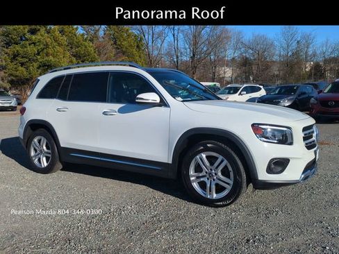 Used 2021 Mercedes-Benz GLB 250 4MATIC image 2