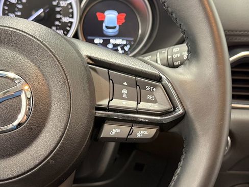 Used 2020 MAZDA CX-5 Touring image 17