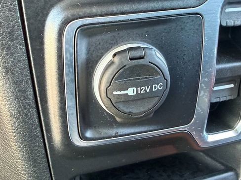 Used 2020 Jeep Wrangler Unlimited Sahara w/ Uconnect 4C Nav & Sound Group image 24