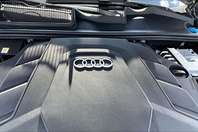 Used 2023 Audi Q7 3.0T Prestige w/ Prestige Package AWD/4WD image 34
