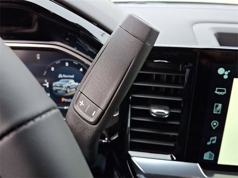 New 2026 Chevrolet Silverado 1500 LT image 9