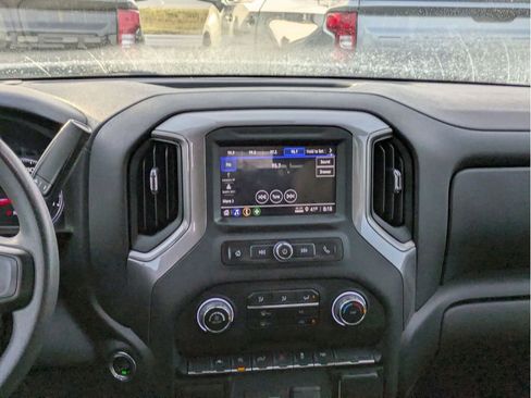 Certified 2023 Chevrolet Silverado 1500 Custom image 16