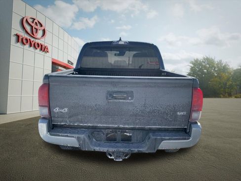 Used 2023 Toyota Tacoma SR5 image 3