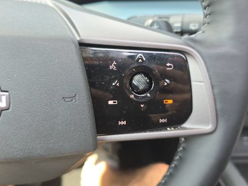 Certified 2025 Nissan Murano SL AWD/4WD image 18