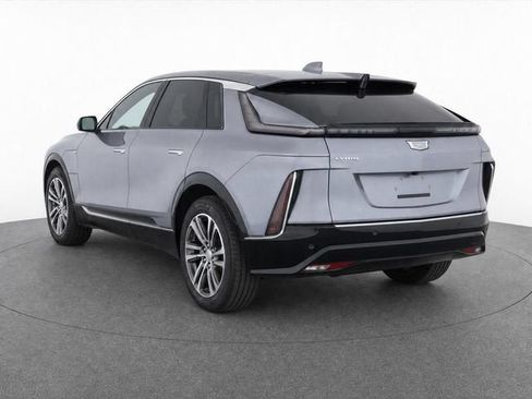 Certified 2024 Cadillac Lyriq Tech w/ Driver Assist Package AWD/4WD image 2