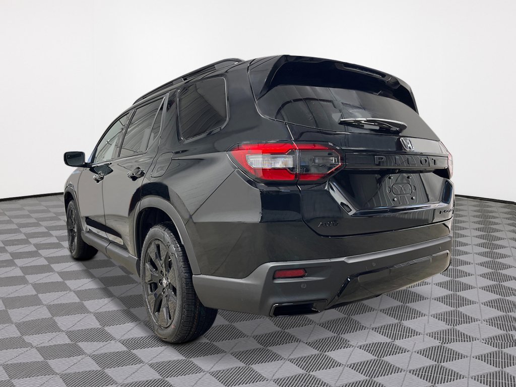 New 2026 Honda Pilot Black Edition image 3