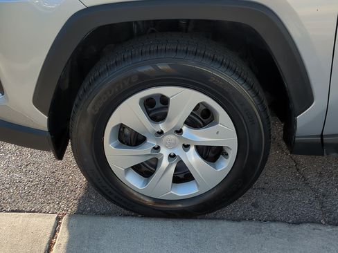 Used 2023 Toyota RAV4 LE image 14