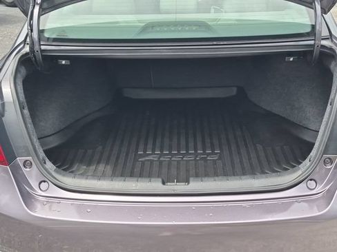 Used 2017 Honda Accord EX-L image 24