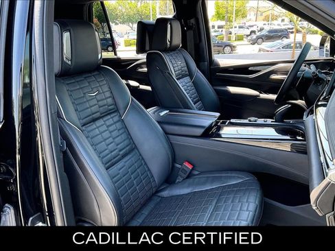 Used 2024 Cadillac Escalade V w/ Heavy-Duty Trailer Package AWD/4WD image 9
