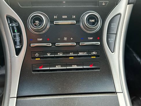 Used 2016 Lincoln MKX Select w/ Select Plus Package image 25