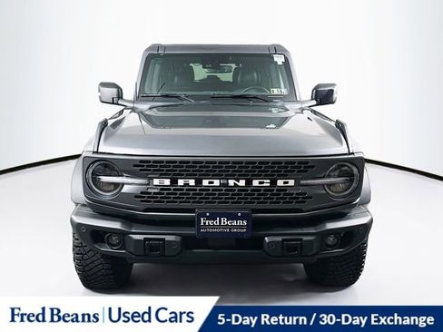 Certified 2023 Ford Bronco Badlands w/ Sasquatch Package image 2