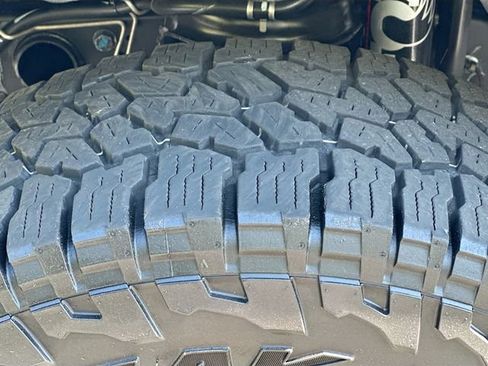 Used 2022 Jeep Gladiator Mojave w/ Trailer Tow Package image 32