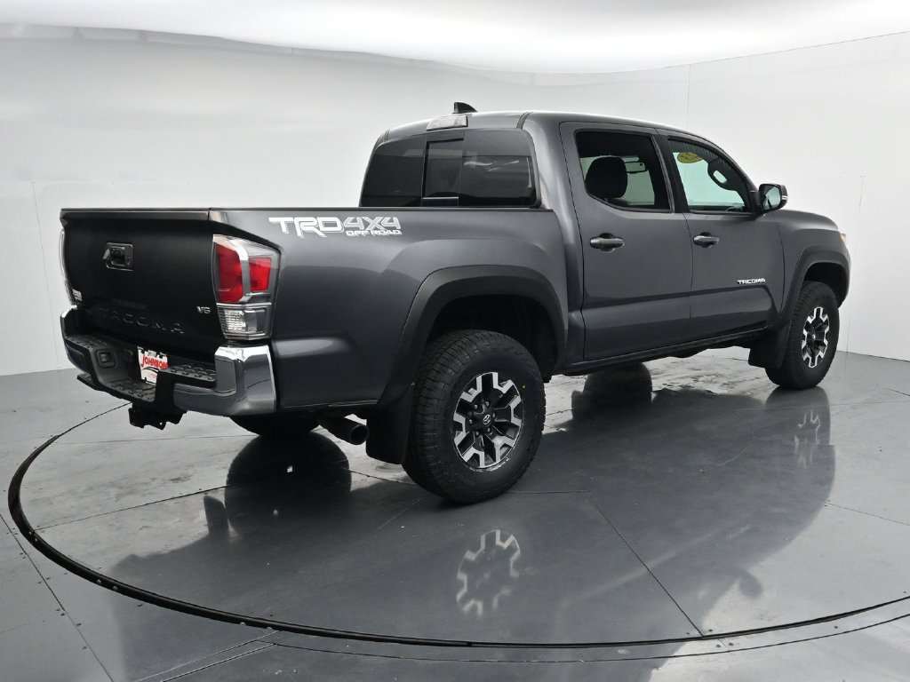 Used 2023 Toyota Tacoma TRD Off-Road AWD/4WD image 8