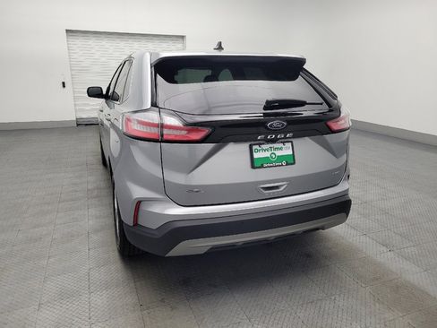 Used 2024 Ford Edge SEL image 6