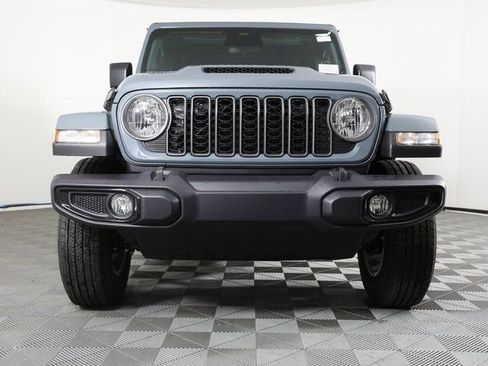 New 2026 Jeep Gladiator Sport image 2