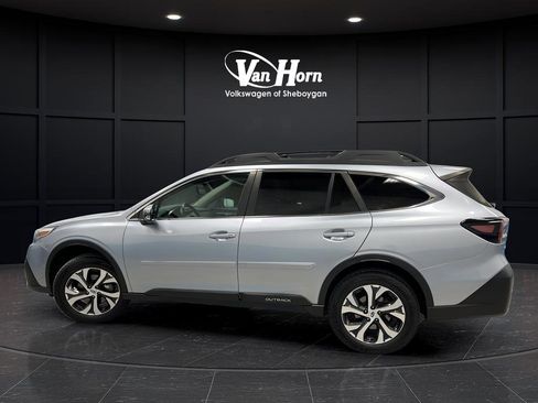 Used 2022 Subaru Outback Limited image 6