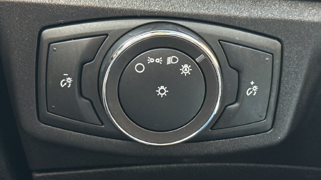 Used 2018 Ford Fusion S FWD image 22