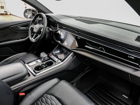Used 2022 Audi RS Q8 image 15