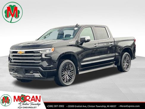 Certified 2025 Chevrolet Silverado 1500 High Country AWD/4WD image 1