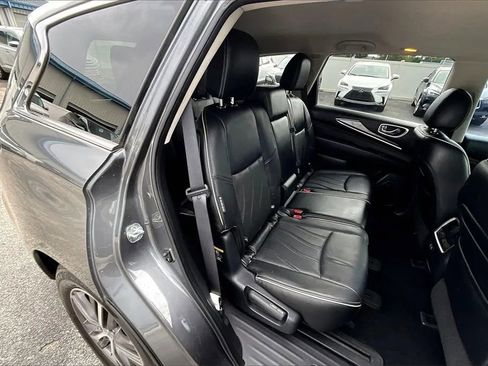 Used 2019 INFINITI QX60 Luxe w/ Essential Package image 27