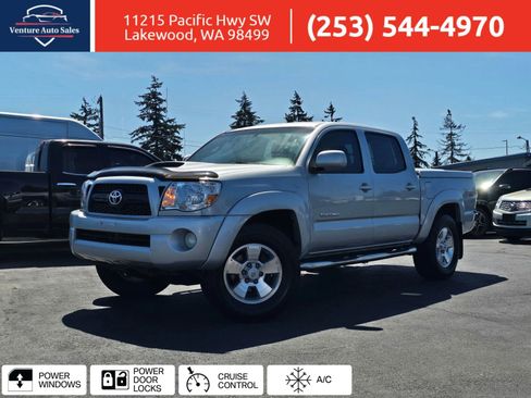 Used 2011 Toyota Tacoma PreRunner w/ TRD Sport Pkg RWD image 1