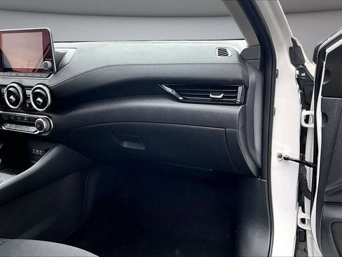 Used 2023 Nissan Sentra SV FWD image 25