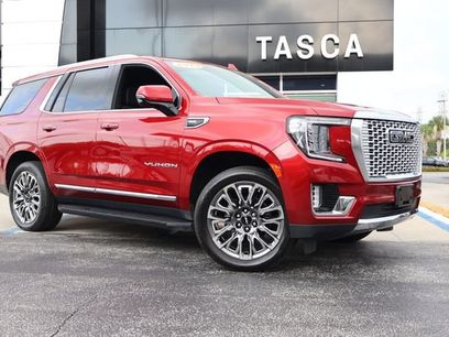 Used 2023 GMC Yukon SLT w/ SLT Premium Package